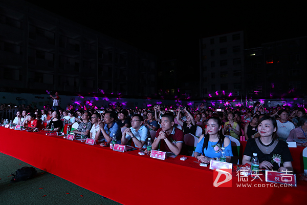 常德市德天廣告有限公司,品牌設(shè)計,活動策劃,影視攝制,廣告設(shè)備租賃,媒體廣告推廣,