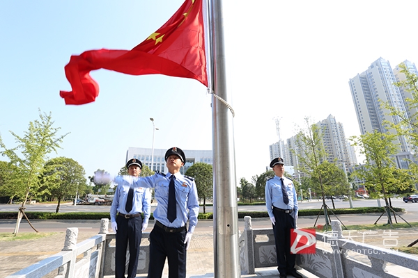 常德市德天廣告有限公司,品牌設(shè)計(jì),活動策劃,影視攝制,廣告設(shè)備租賃,媒體廣告推廣,